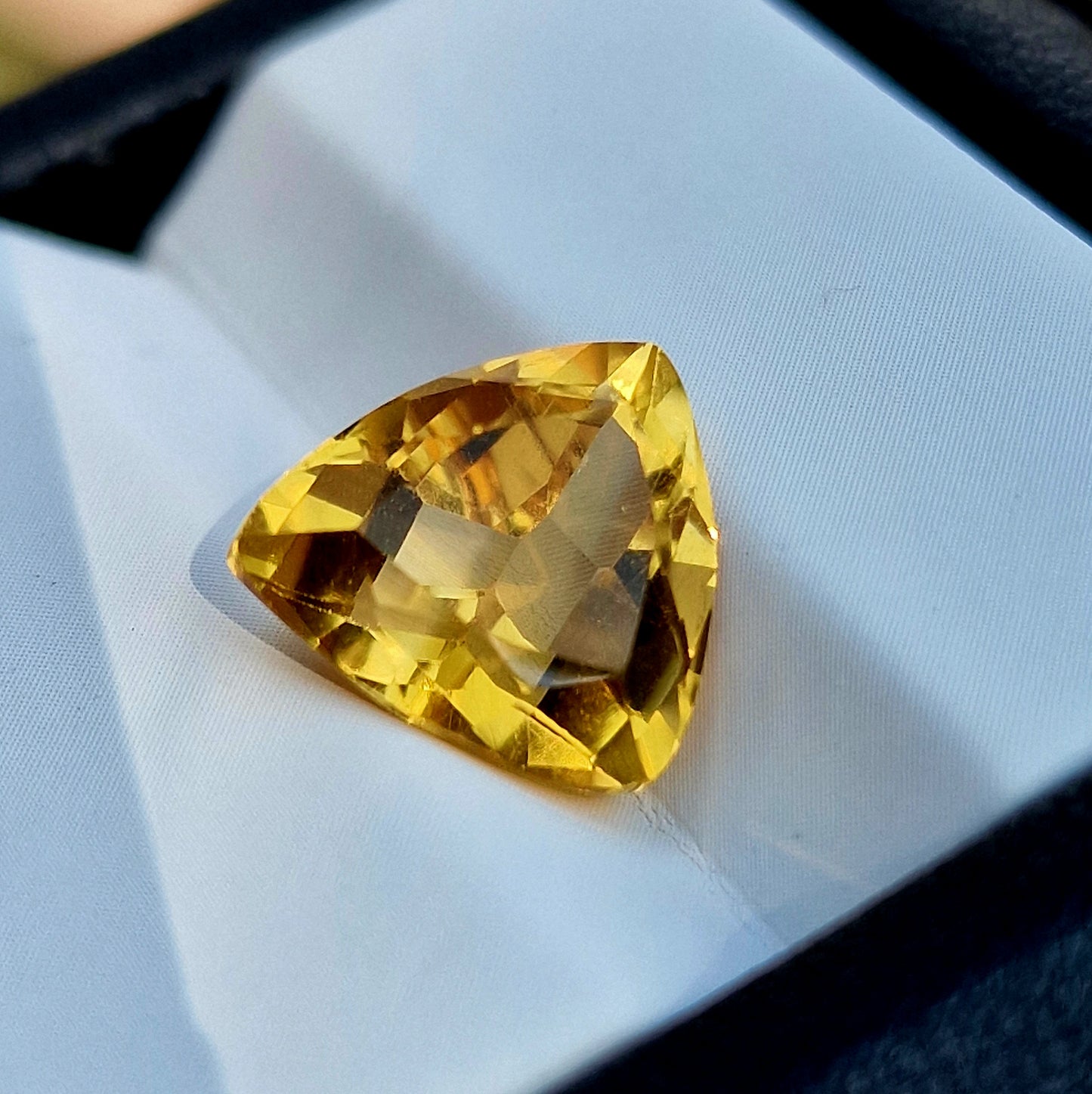 Citrin gelb 11,2mm x 11mm