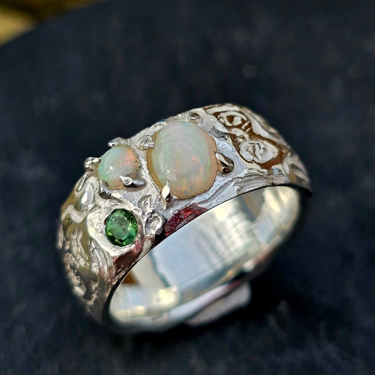 Opalring in 925 Silber Größe 55 (17.5) mit grünem Turmalin Unikat