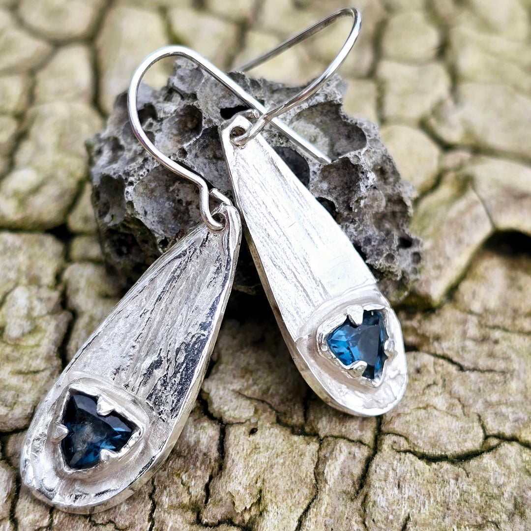 Ohrhänger Silber mit Topas Blau Unikat