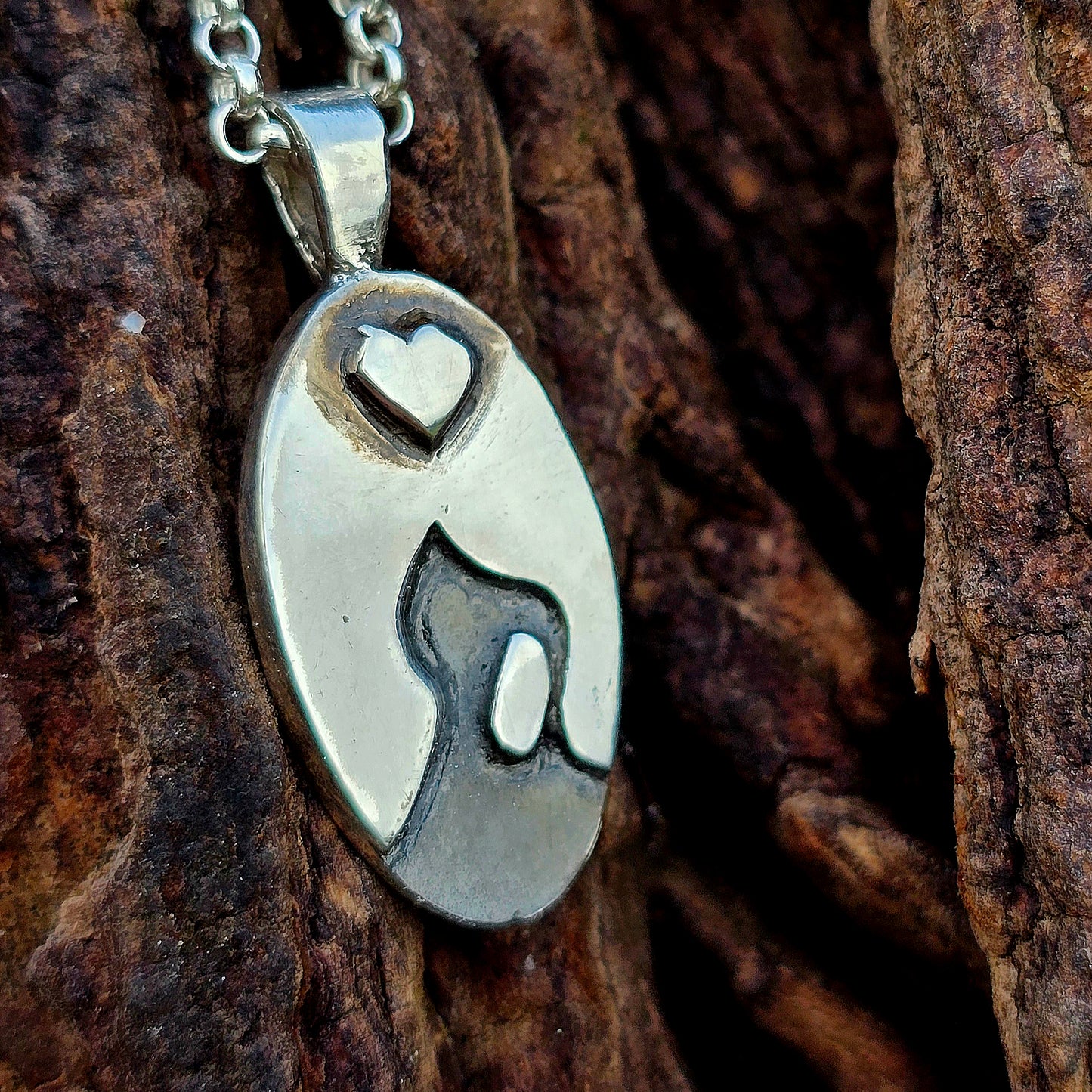 Hundeanhänger „Kritzelmomente“ aus 925 Silber | Handmade