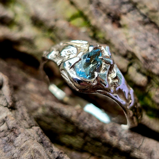 Topas Ring organisch, zart | Größe 56