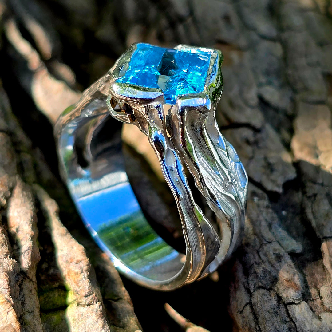 Märchenring aus Silber mit blauem Topas | Unikat Größe 56