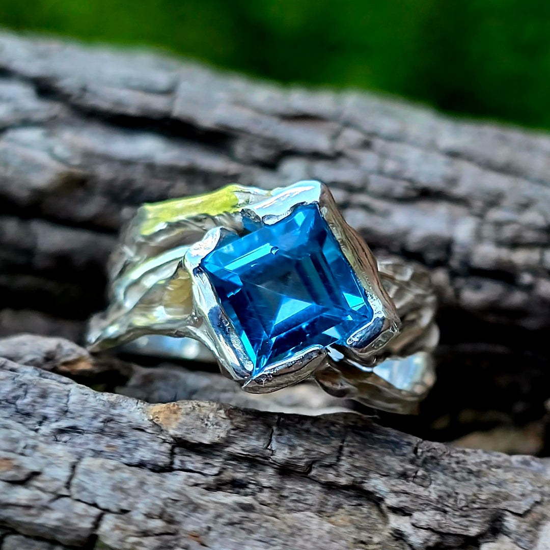 Märchenring aus Silber mit blauem Topas | Unikat Größe 56