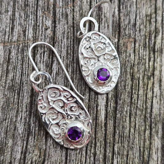 Silber Ohrhänger Schnörkel mit Amethyst | Unikat